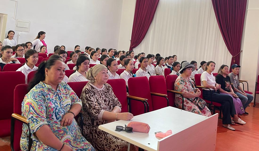 АТА-АНА МЕН ЖАСӨСПІРІМ АРАСЫНДАҒЫ ӨЗАРА ТҮСІНІСТІК - БАСТЫ ҚҰНДЫЛЫҚ